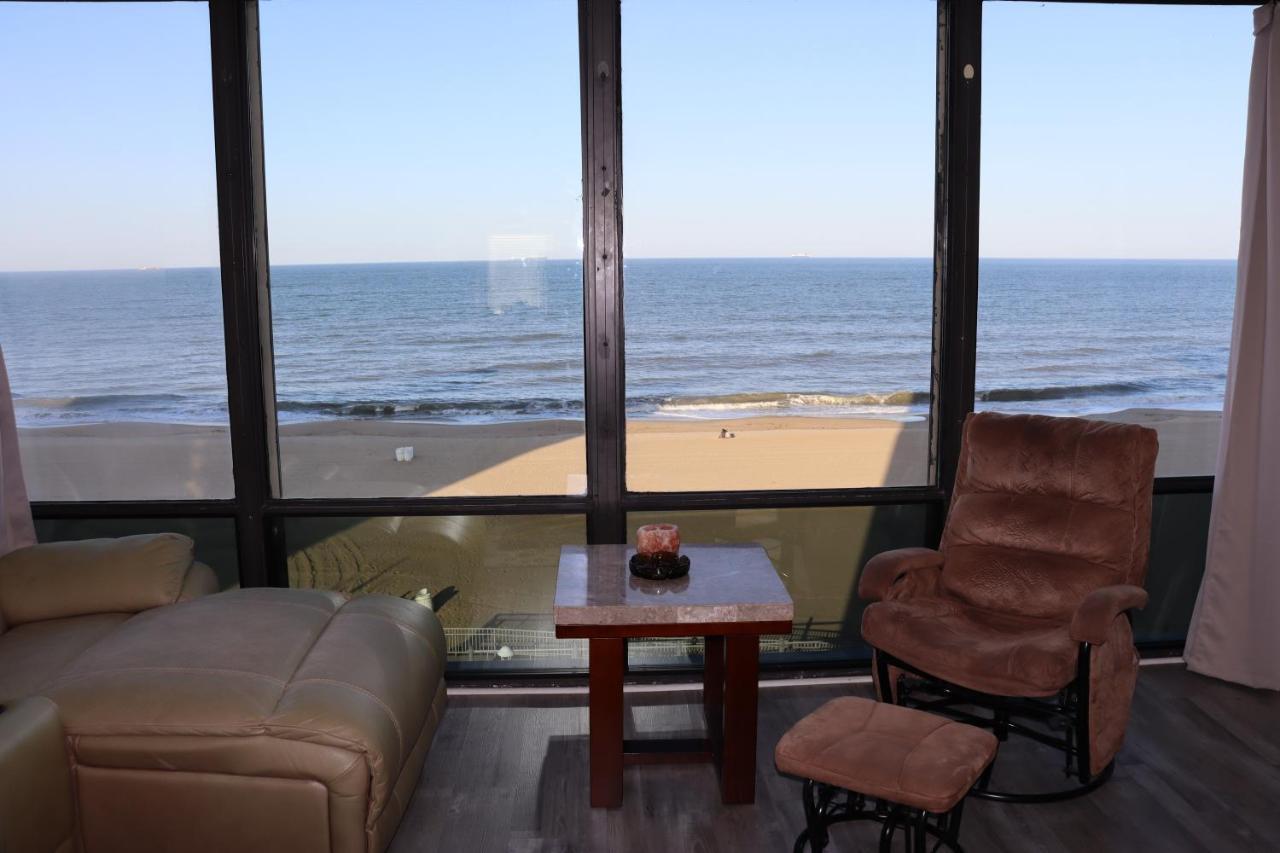 Luxury Oceanfront Apartment