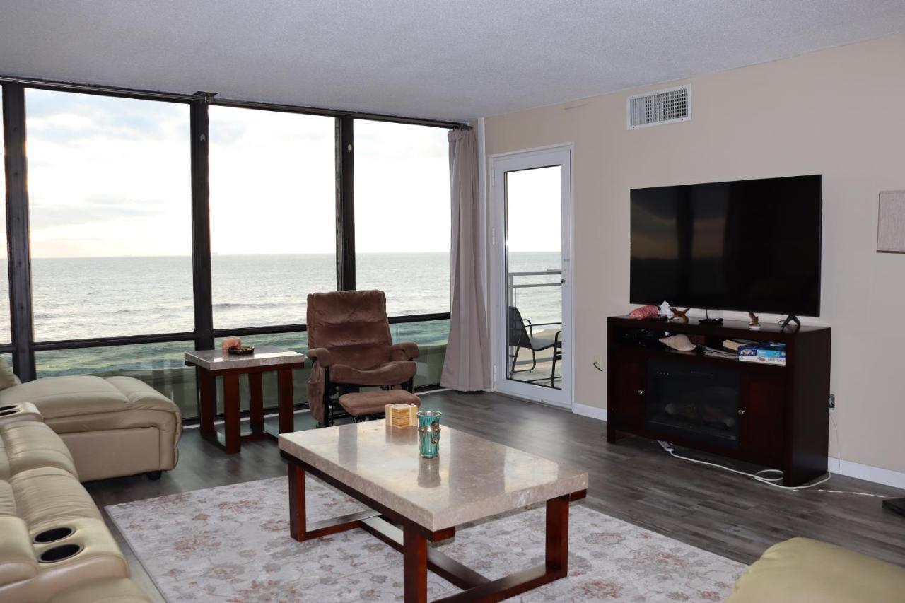 Luxury Oceanfront *